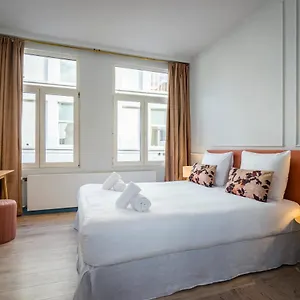 Shway - The Saffron Dress Vakantiehuis Antwerpen
